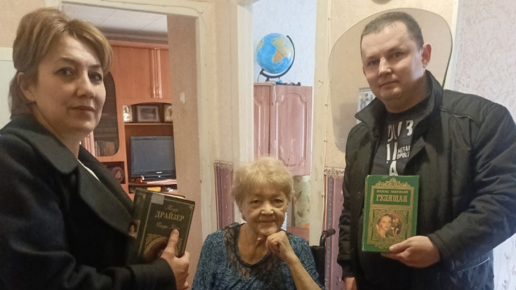 Добровольческий проект «Книгоноша» в Центральной библиотеке 1